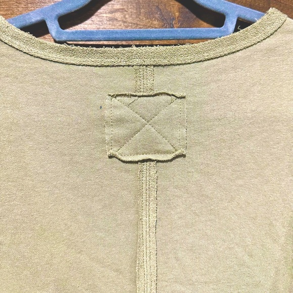 EUC La Miel Olive Green Long Sleeve Jersey Top Sz L - Picture 6 of 13